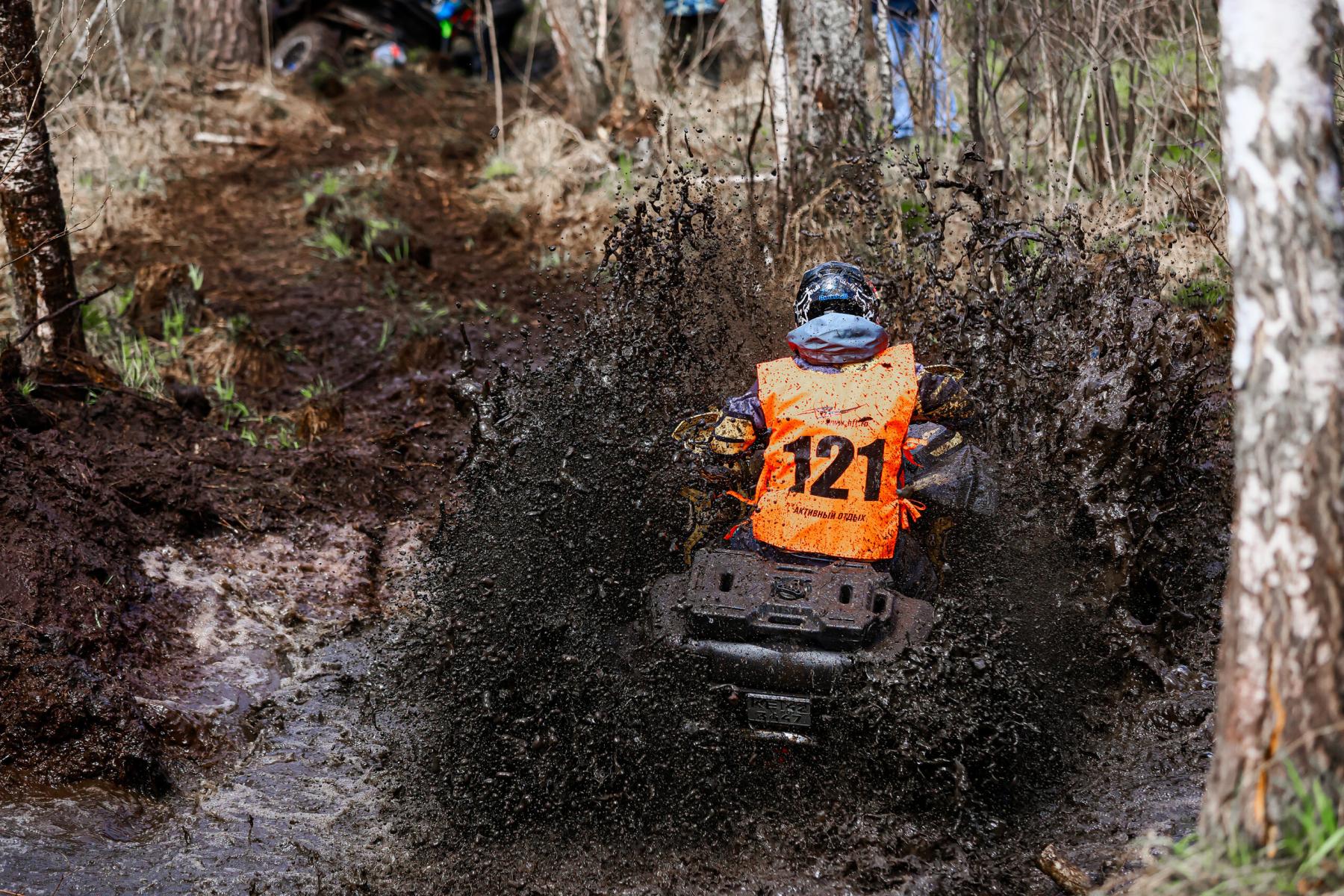 Фото В Новосибирске прошел фестиваль «КвадроБум 2025». Фоторепортаж 40 - Сиб.ФМ Фото В Новосибирске прошел фестиваль «КвадроБум 2025». Фоторепортаж 40